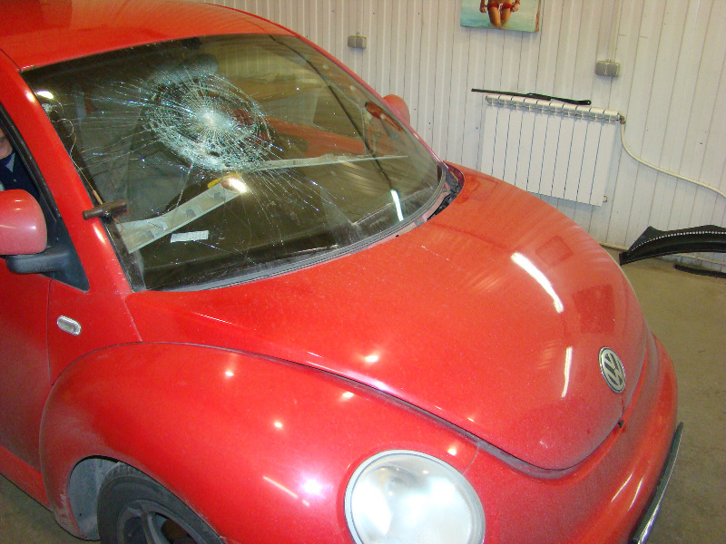 Замена стекол на Volkswagen Beetle (Жук)